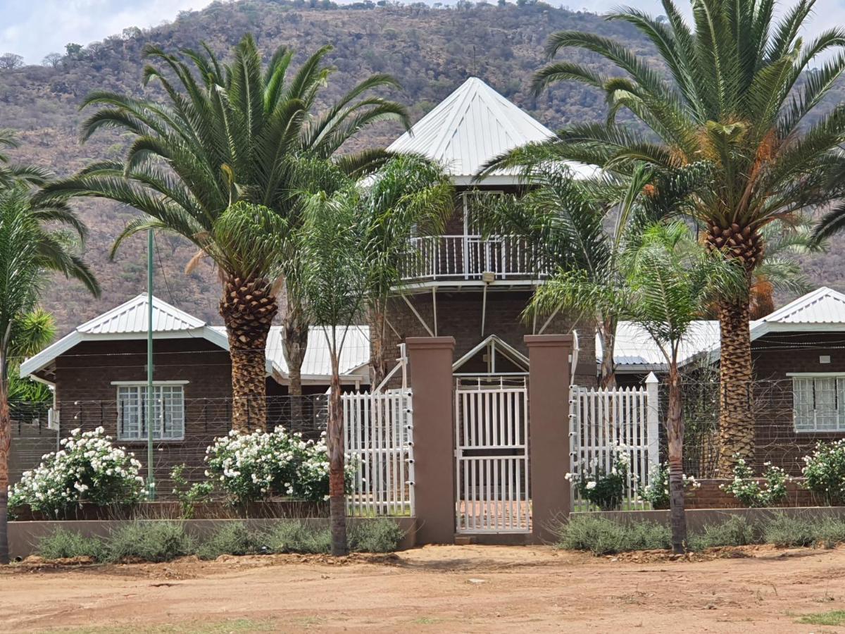 Villa De Jagter'S Nest Otavi Exterior foto